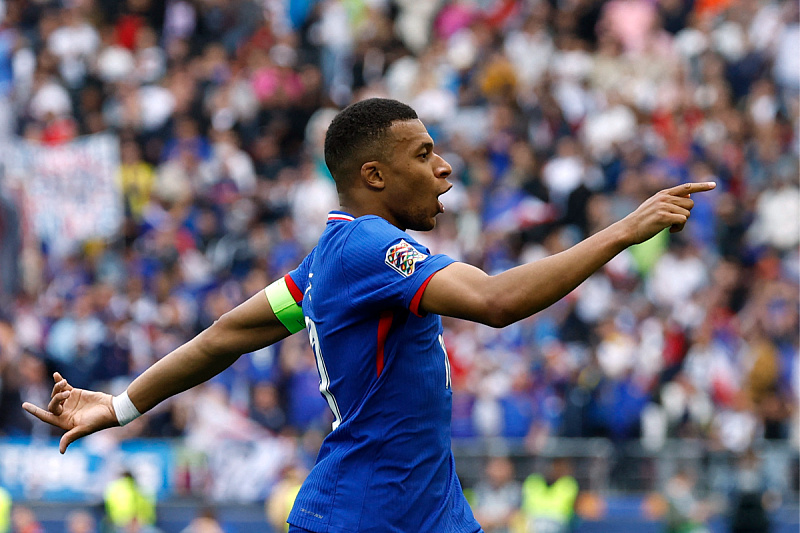 Mbappe nastavio s dobrom realizatorskom formom (Foto: Reuters)