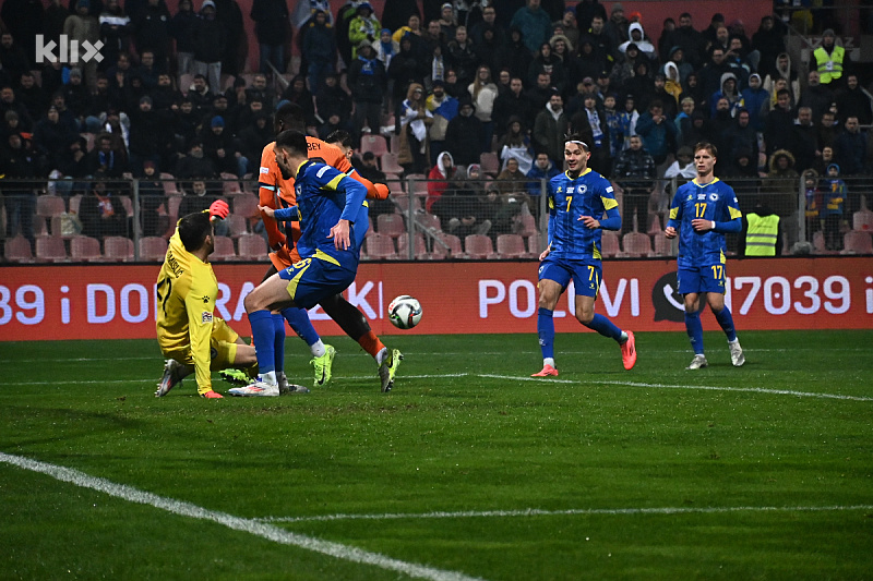 Dedić je zadužio kapitensku traku (Foto: E. M./Klix.ba)