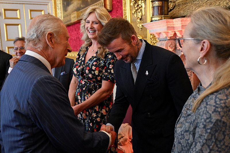 Kralj Charles i David Beckham (Foto: Reuters)
