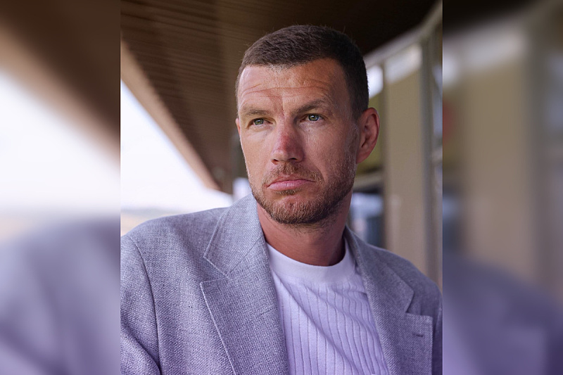 Edin Džeko (Foto: Fiorentina/Twitter)