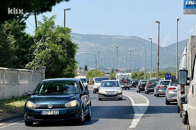 Gužve na magistralnom putu kod Mostara su svakodnevnica (Foto: Klix.ba)