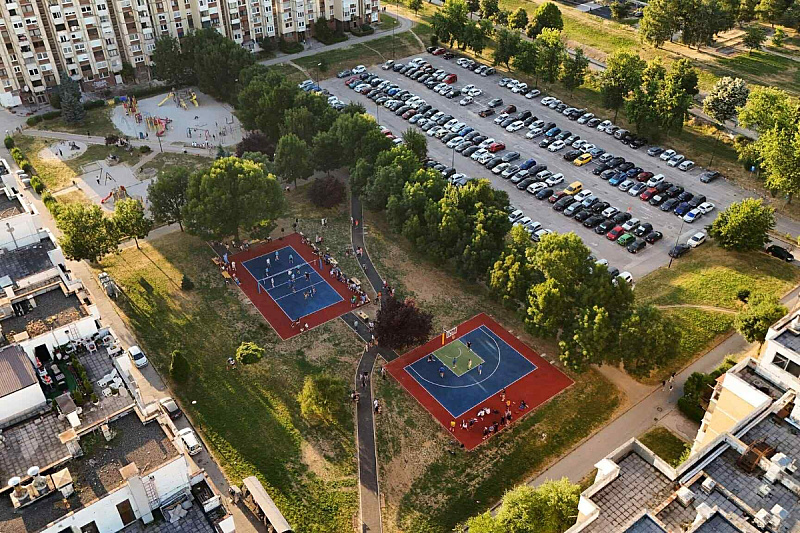 Obnovljeno igralište