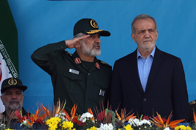 Amir Ali Hajizadeh i Masoud Pezeshkian (Foto: EPA-EFE)