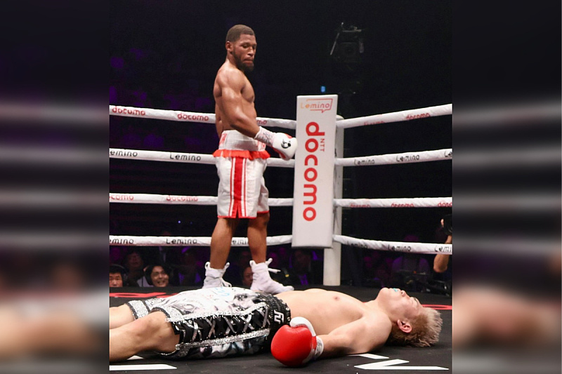Sasaki doživio brutalan nokaut (Foto: Twitter)