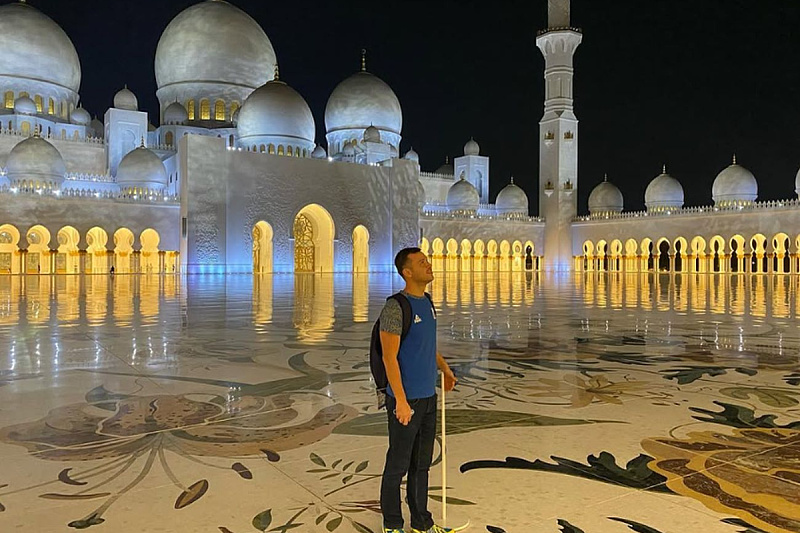 Igor Červinski u Abu Dhabiju (Foto: Instagram)