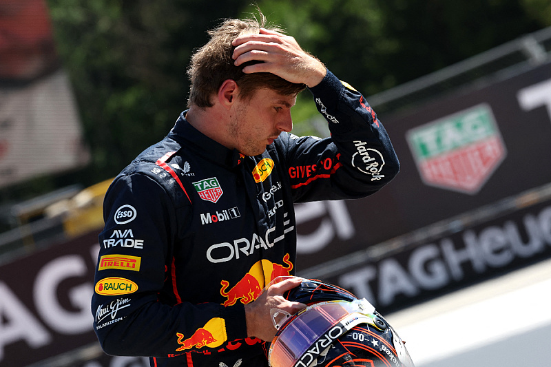Max Verstappen pregovara s Mercedesom (Foto: Reuters)