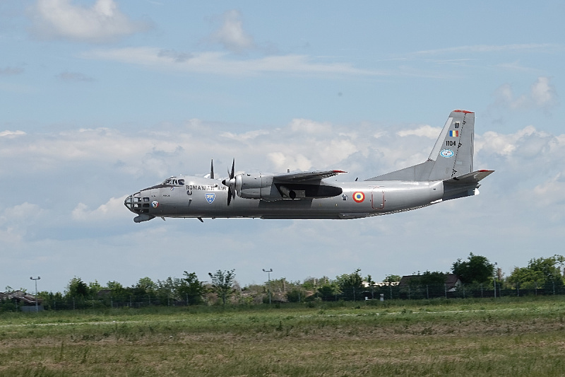 Avion Antonov An-30 koji će letjeti iznad BiH (Foto: Shutterstock)