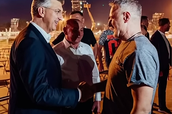 Plenković na generalnoj probi Thompsona (Foto: RTL/Screenshot)