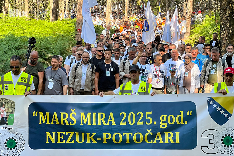 Marš mira je krenuo iz Nezuka (Foto: A. K./Klix.ba)