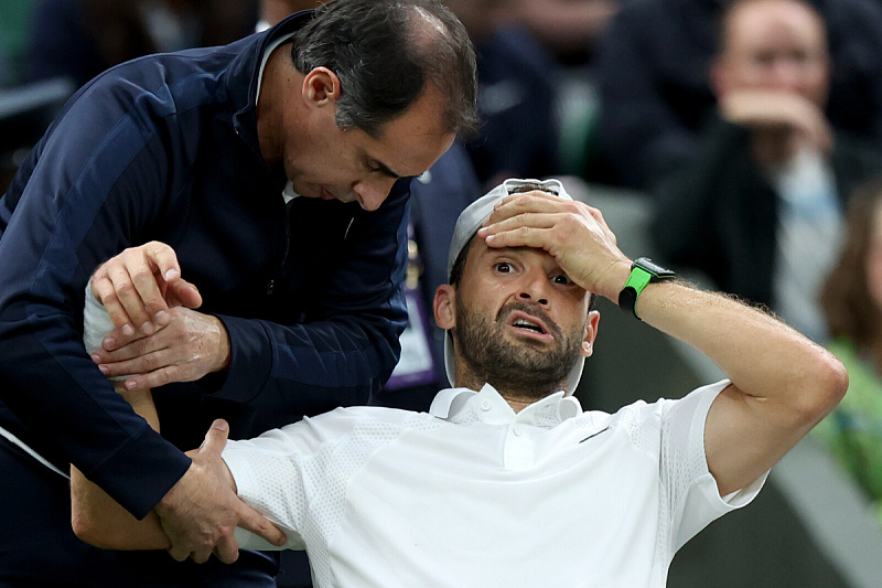 Dimitrov je doživio veliki peh na Wimbledonu (Foto: EPA-EFE)