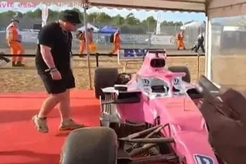 Britanski YouTuber oštetio bolid Formule 1 (Foto: Screenshot)