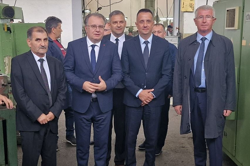 Nermin Nikšić i Vedran Lakić u posjeti Binasu