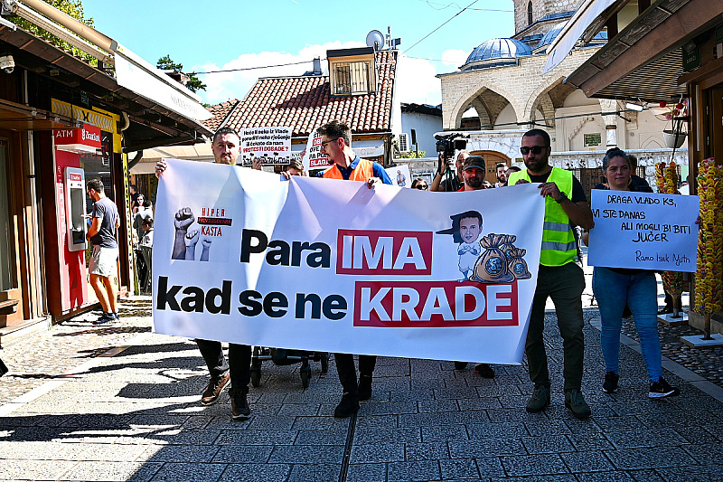Protesti mladih nezadovoljnih iznosom dobijene subvencije u septembru 2024. (Foto: Reuters)