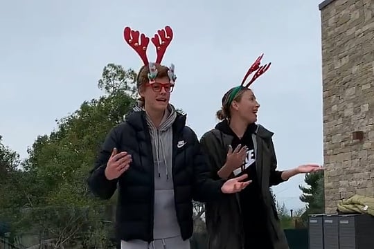 Jannik Sinner i Marija Šarapova (Foto: Screenshot)