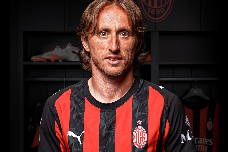 Modrić će nositi dres s brojem 14 (Foto: AC Milan)