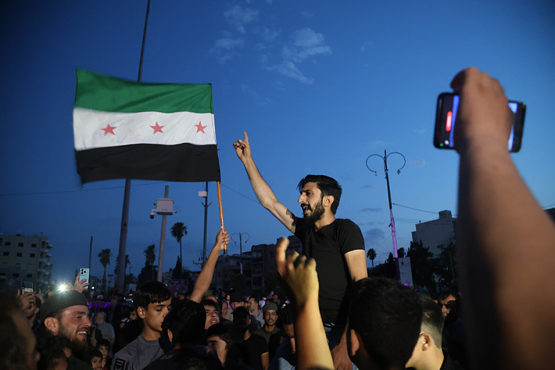 Fotografija prikazuje demonstracije u Siriji zbog izraelskih napada (Foto: EPA-EFE)