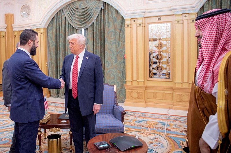 Ahmed Al-Sharaa, Donald Trump i Mohammed Bin Salman (Foto: Reuters)