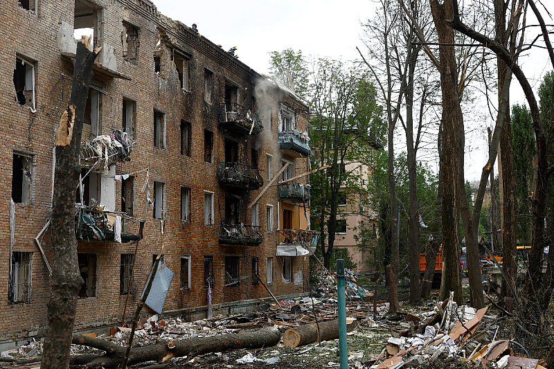 U ruskom napadu na Kijev pogođene civilne mete (Foto: Reuters)