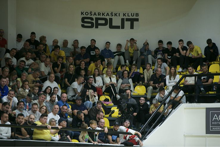Duel starih rivala zasjenio incident na kraju susreta (Foto: Split/Ivica Cavka)