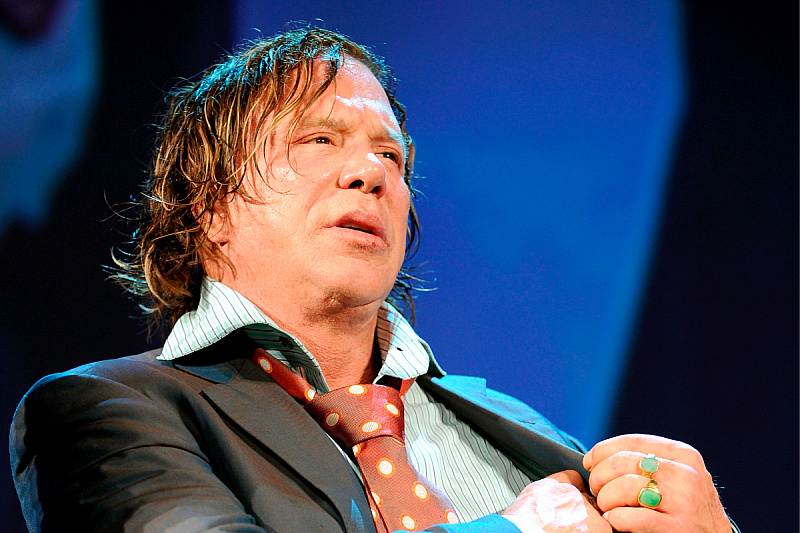 Mikey Rou Mickey Rourke izbačen iz kuće u Los Angelesu nakon što je očajnički ...