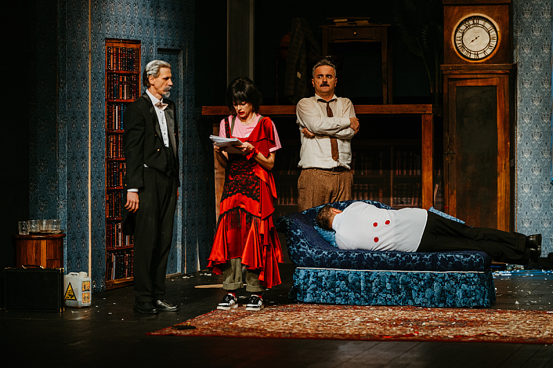 April at the National Theater Tuzla: A Month of Guest Performances, Premieres, and Open Doors