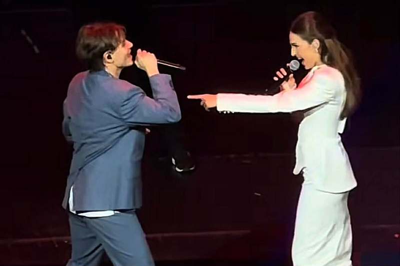 Džejla Ramović caused a sensation at Jakov Jozinović's concert in Belgrade: They performed Dino Merlin's hit.