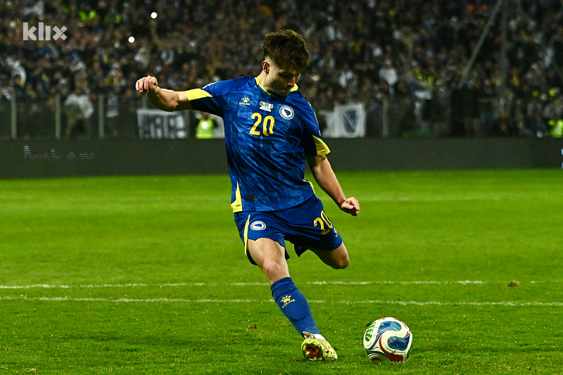 Listen to the reactions of commentators from around the world to Bosnia and Herzegovina's qualification for the World Cup.