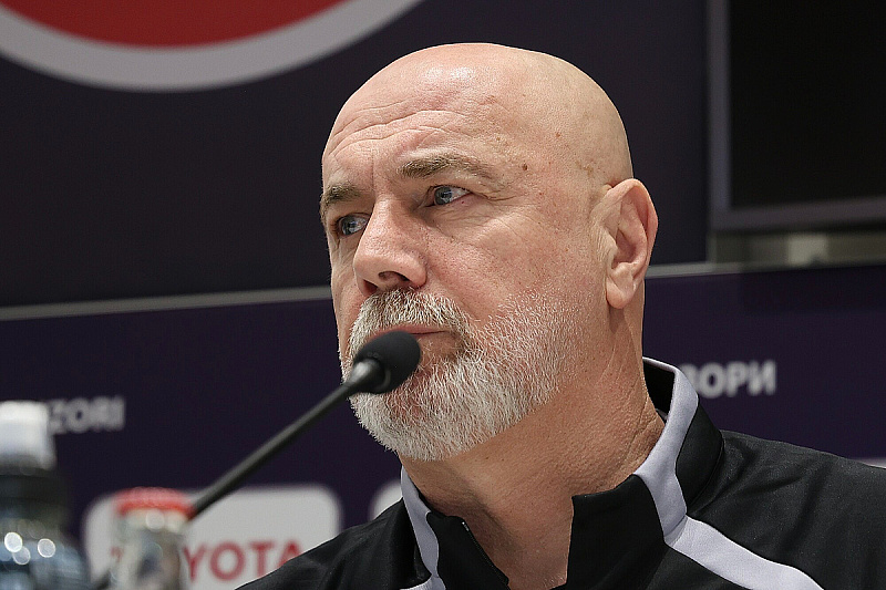 Let's stand by our legend: Tonight in Mostar, a welcome for Barbarez