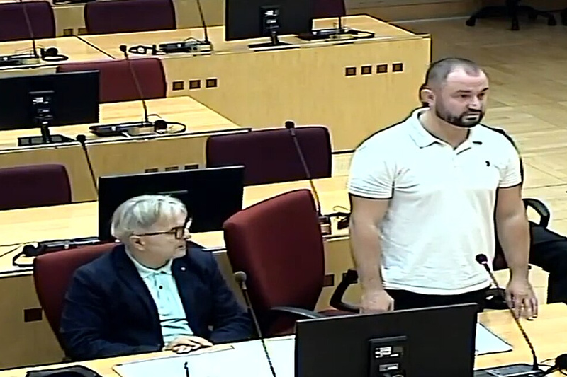 South Bosnia and Herzegovina rejected the indictment against a Russian volunteer from Bosnia and Herzegovina, even though his defense was ready to plead guilty.