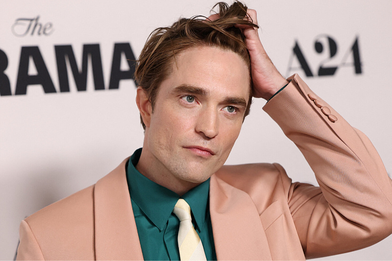 Robert Pattinson recalled the most uncomfortable costume of his career: "I only had a tube in my backside."