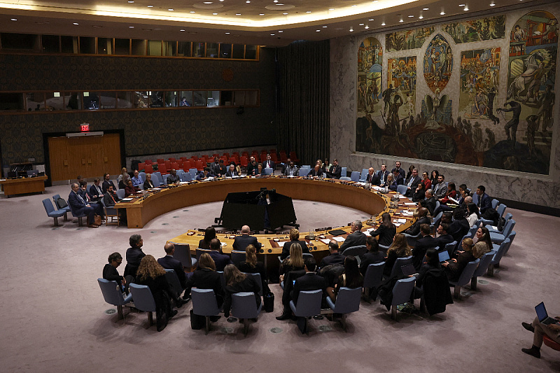 The UN Security Council votes tomorrow on unblocking Hormuz: By force if necessary.