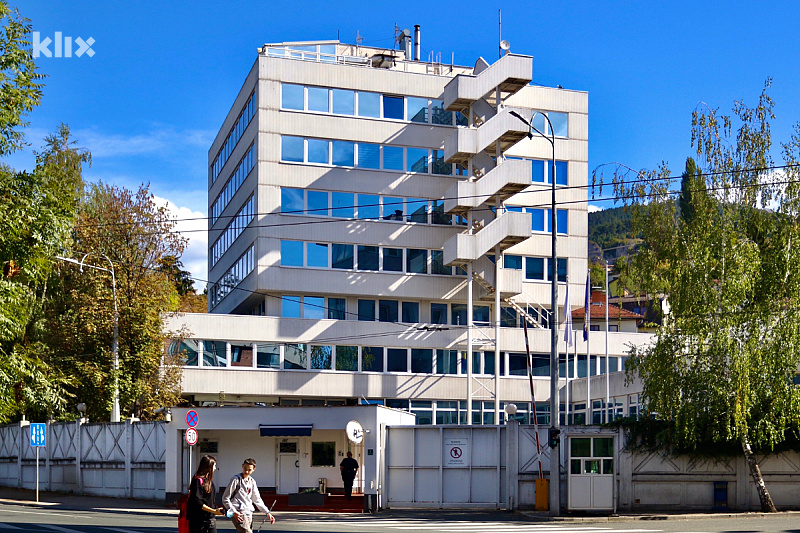 State assets become a primary political issue: Will domestic leaders resolve it, or will foreigners impose a solution?