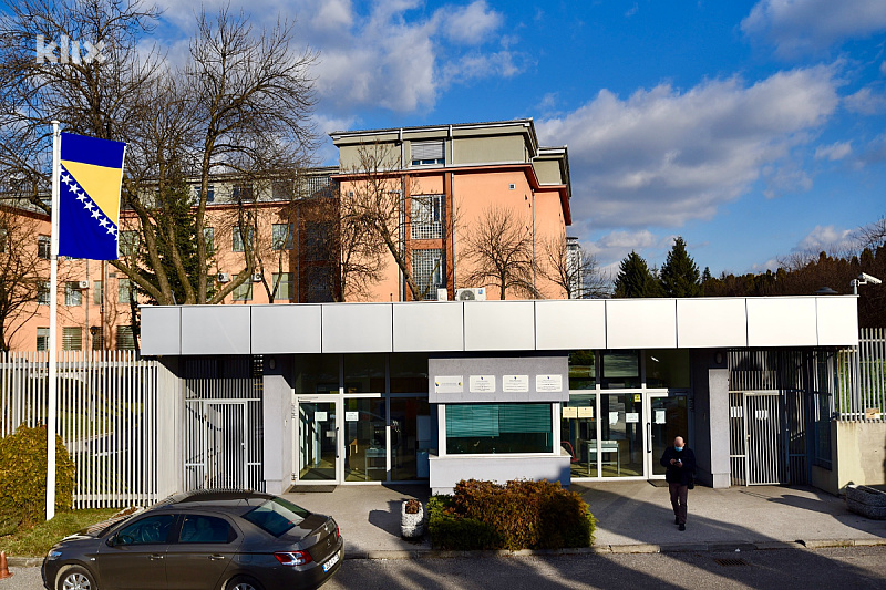 Shameful behavior at the Srebrenica genocide trial: Accused Željko Dupljanin appeared in court drunk.