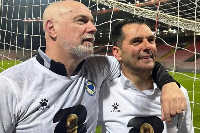 Barbarez in an embrace with Spahić: "And so we have once again proven that we are winners, for who knows how many times."