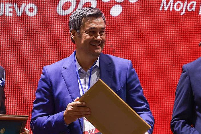 Rade Bogdanović commented on the situation in BiH: "What does a primitive want? He didn't even make it to Karakaj."