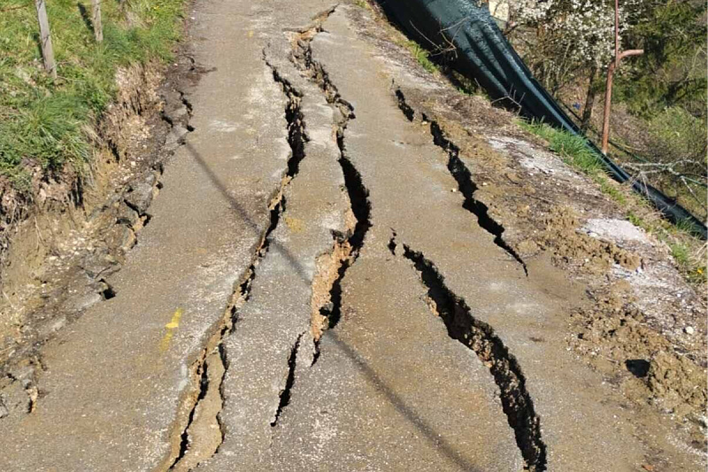 A landslide has been triggered in the Vogošća area, residents of Ugorsko have no water.