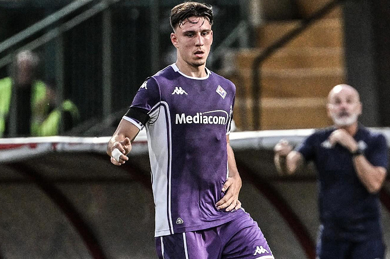 Eman Košpo made his senior football debut, entering the final stages of the Serie A match.