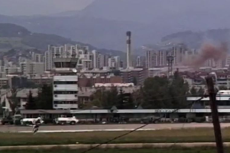 The night the airport fell into aggressor hands: How the siege of Sarajevo began with the capture of a key location