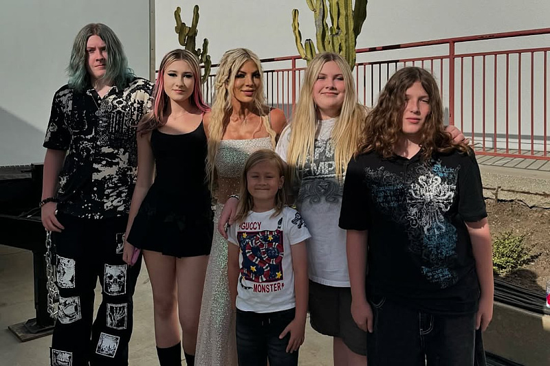 Tori Spelling and her four children were involved in a traffic accident and were taken to the hospital.