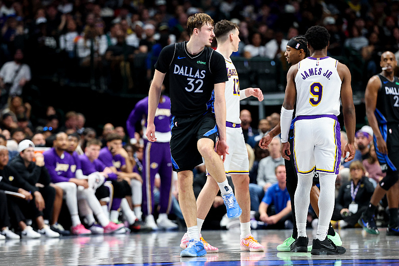 Dončić's successor shines against the Lakers, leading Dallas to victory with 45 points.