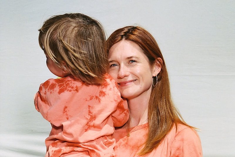 Harry Potter film star expecting second child, actress shows off baby bump.