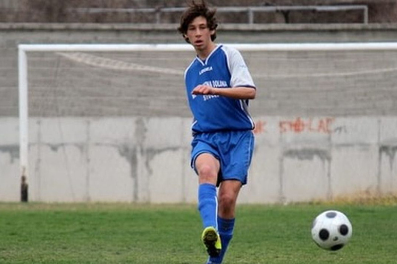 Do you recognize the Dragon from the photo? The club where he started congratulated him on his World Cup placement.