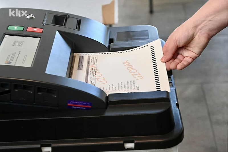 Three complaints will delay the procurement of election technologies, complained companies from Banja Luka, Bijeljina, and Sarajevo.