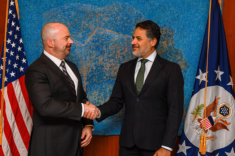 On the eve of the vote on the Southern Interconnection, a special envoy from the U.S. Department of Energy arrived in Sarajevo.