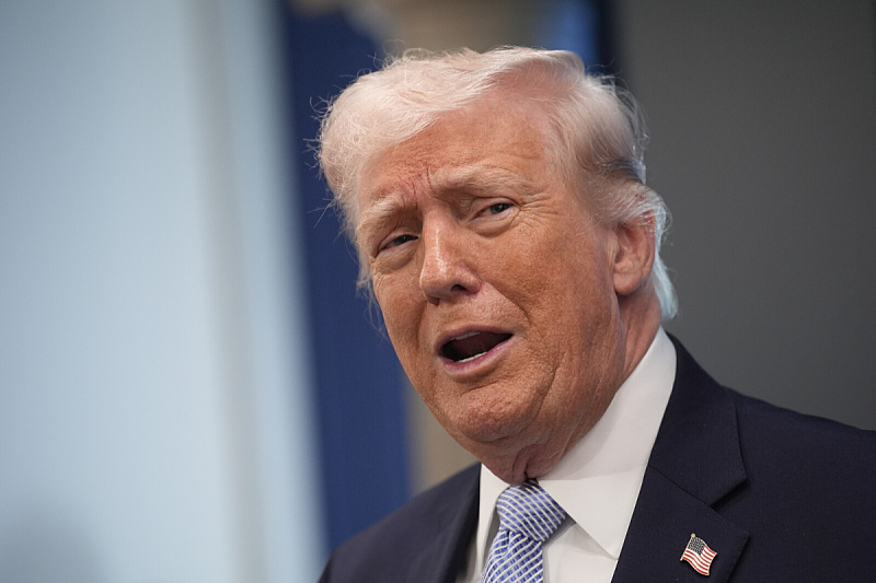 Trump on a truce with Iran: A lot of money will be made, we will "hover" around Hormuz just to make sure everything goes well.