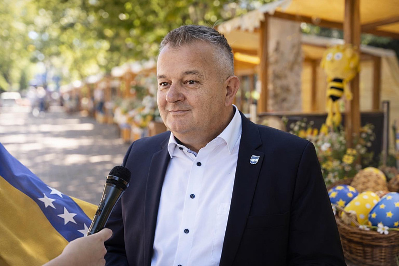 The Mayor of Živinica and former Consul of Bosnia and Herzegovina in Germany, Began Muhić, sentenced to six months in prison.