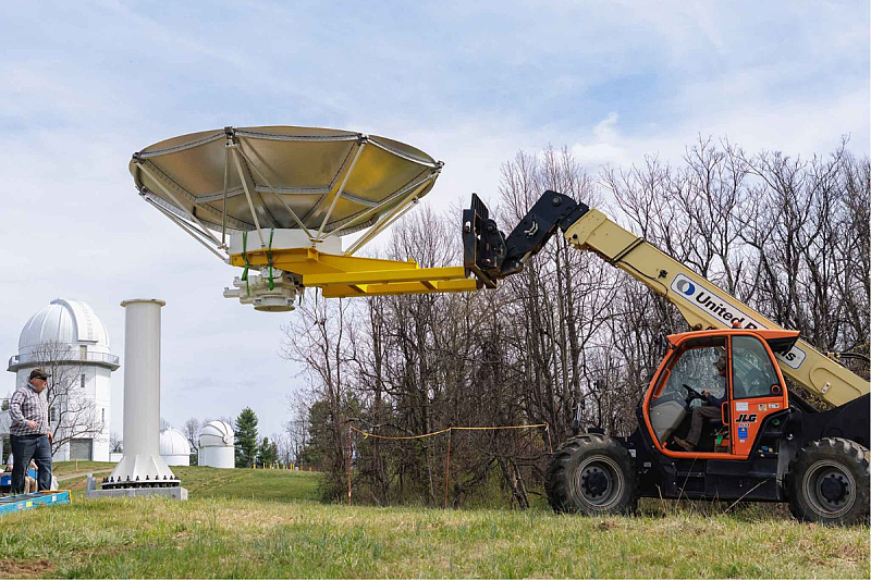 American astronomers have received a new telescope for hunting dark matter.