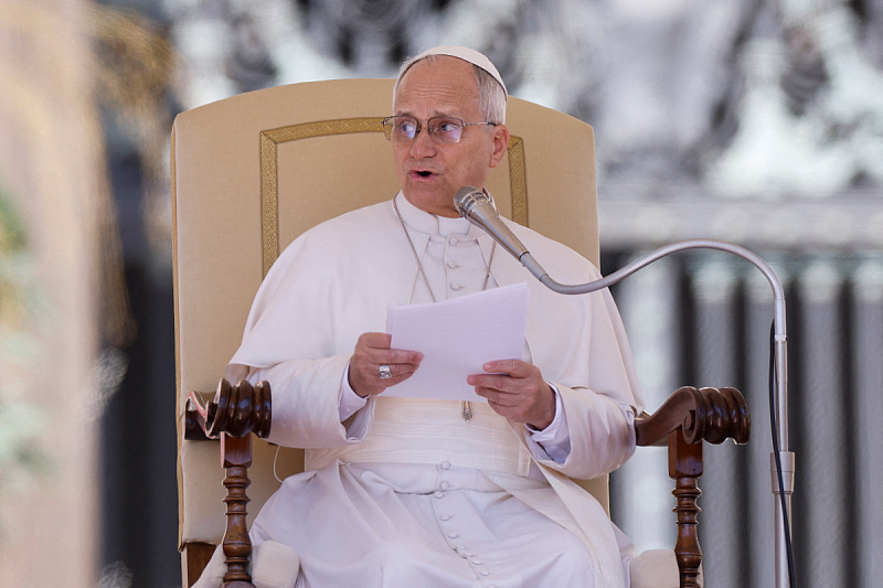 Pope Francis welcomes ceasefire in Iran after criticism of Trump's statements on destroying civilization.