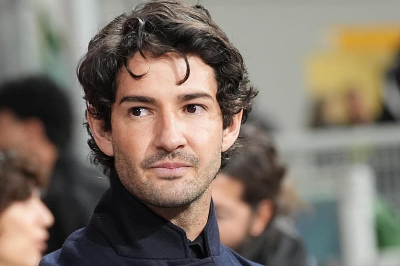 Pato revealed that Ancelotti named his dog after him, considers him the best coach.