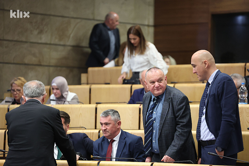 Turnaround at the Parliament: The FBiH Government has withdrawn amendments to the law on the Southern Interconnection